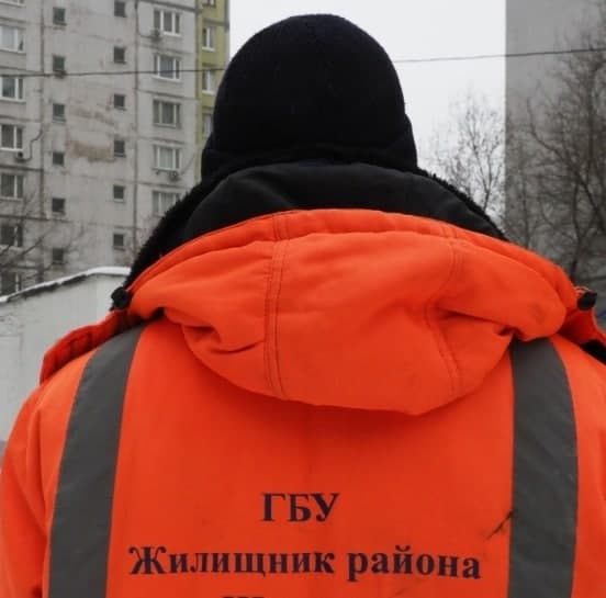 Засор мусоропровода устранили в доме на Новочеркасском &#8212; Жилищник
